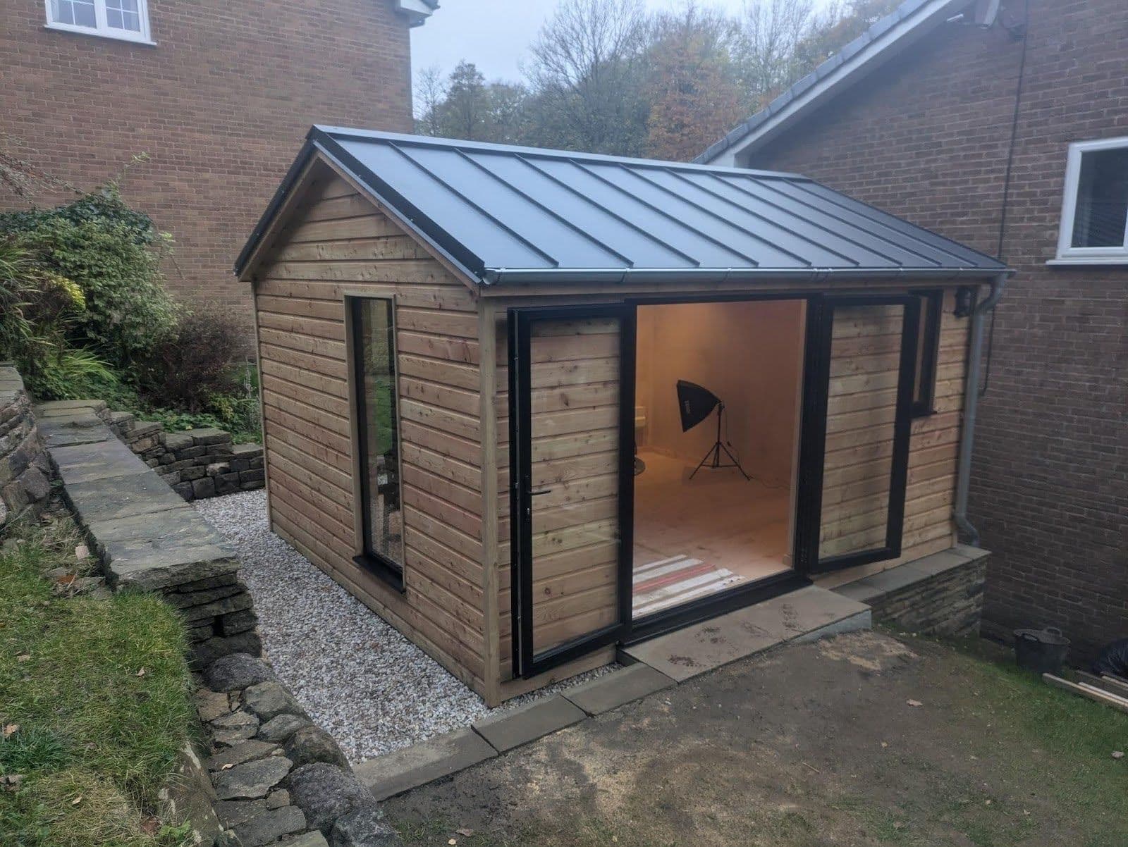 Main view of the artist studio extension.